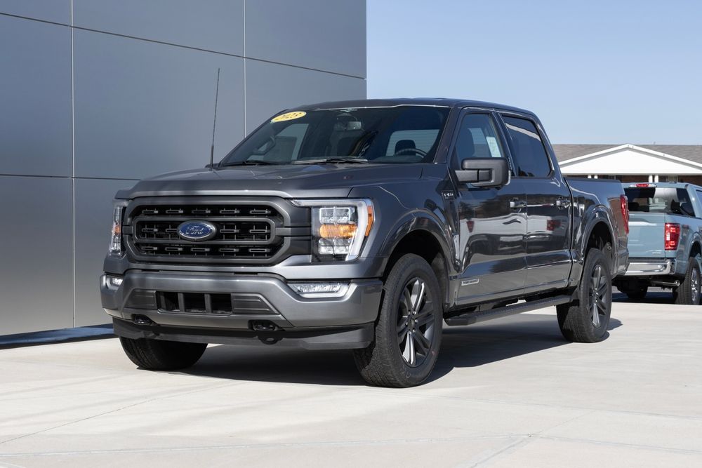 Repossessed Ford F-150: A Savvy Truck Shopper’s Choice